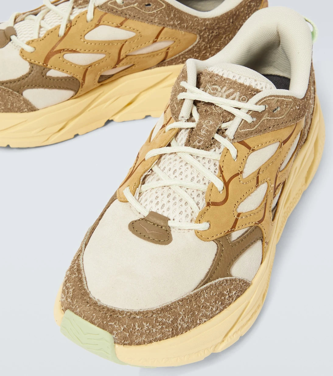 Hoka One One - حذاء رياضي كليفتون إل من الشمواه