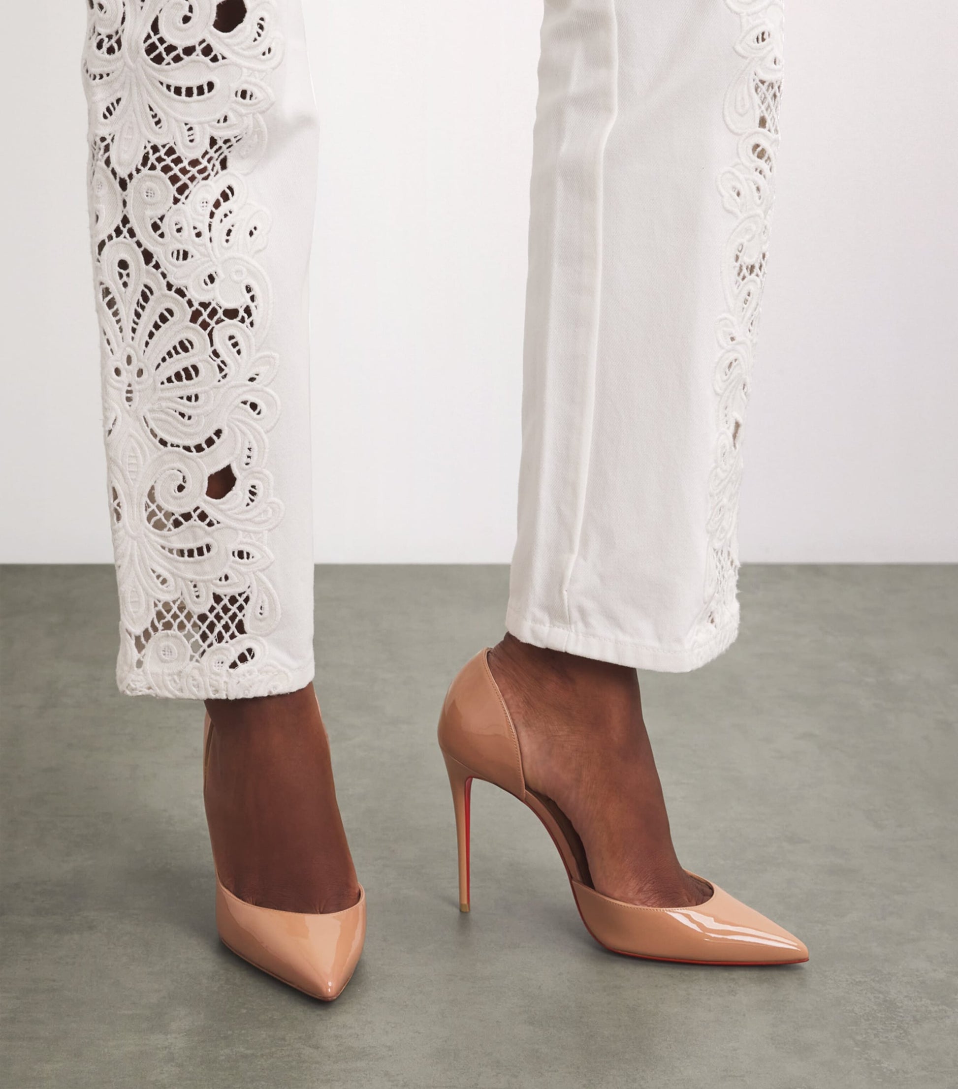 Iriza Patent Pumps 100