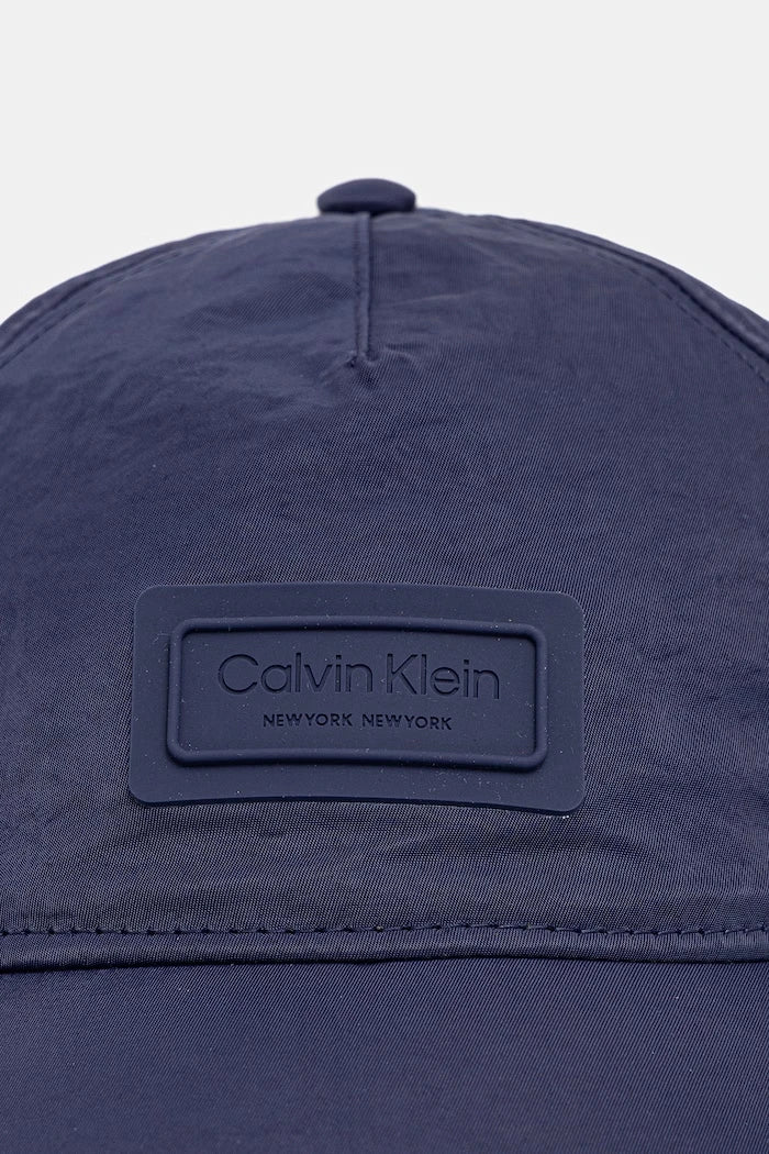 Calvin Klein шапка с козирка