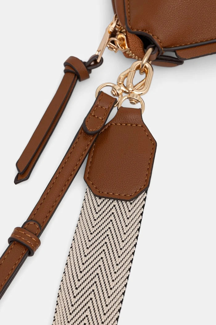 Medicine suni deri crossbody kadın çantası