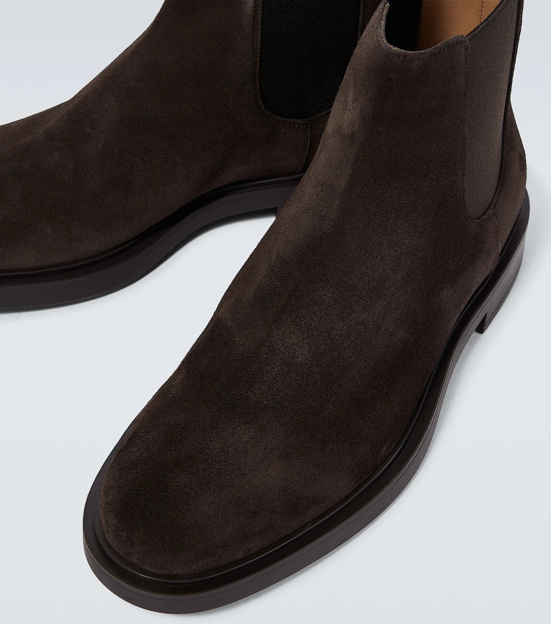 Gianvito Rossi - Douglas suede chelsea boots