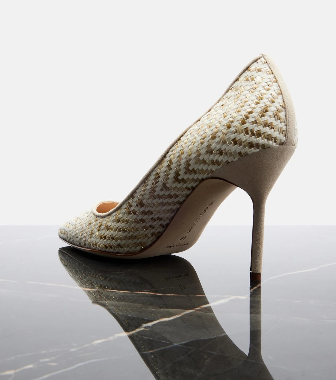 Manolo Blahnik - BB woven pumps