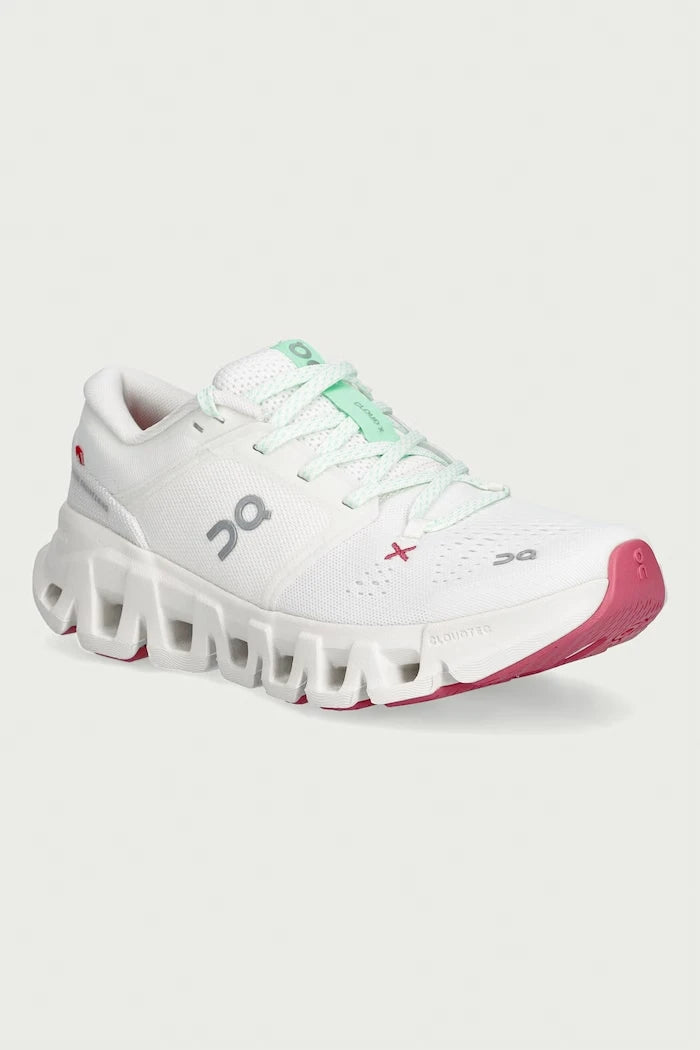 On Cloud X 5 Kadın Spor Ayakkabı