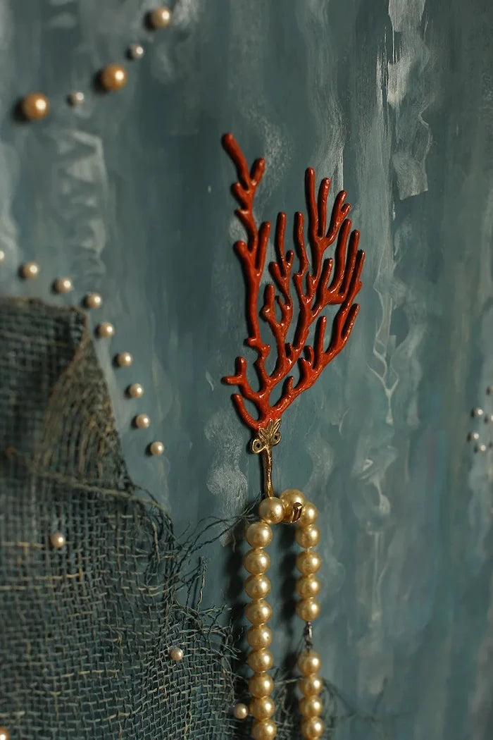 Закачалка за стена Doing Goods Ariel Coral Hook