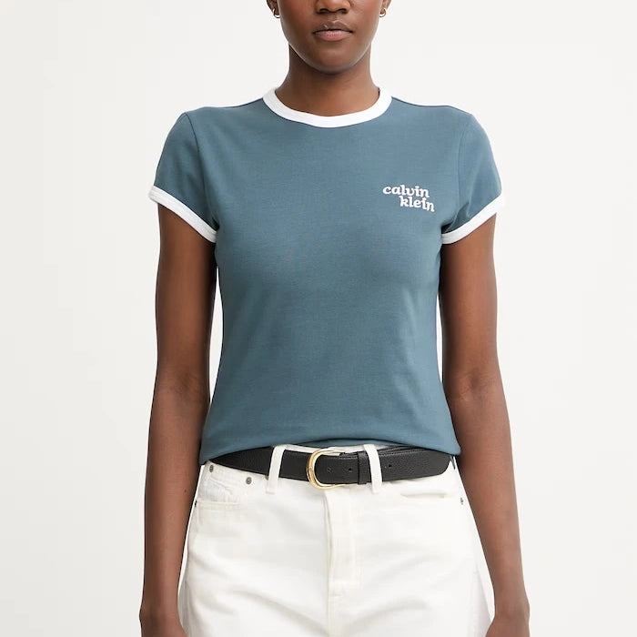 Calvin Klein Jeans pamuk ve elastanlı kadın tişört