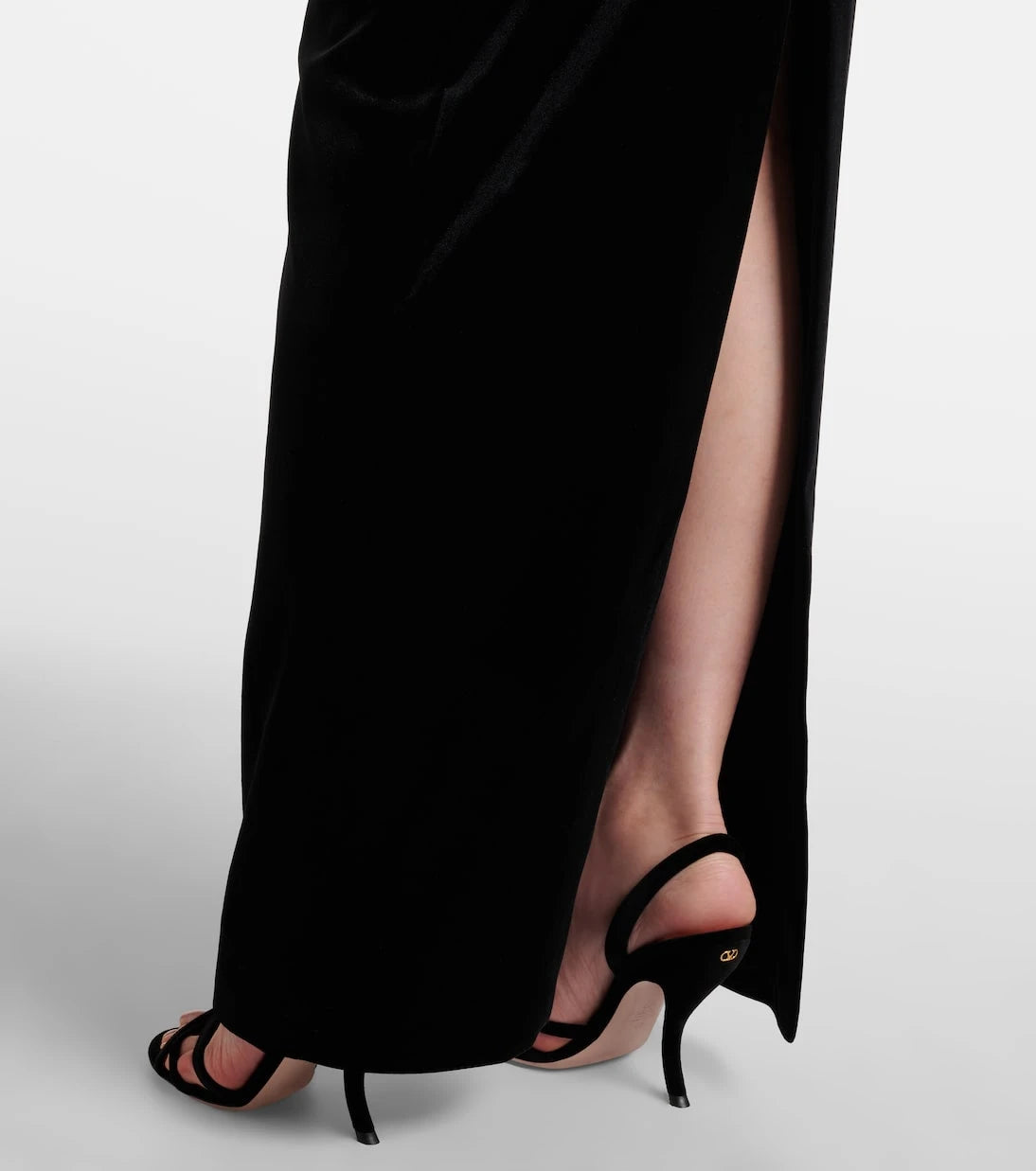 Roland Mouret - Embellished velvet gown