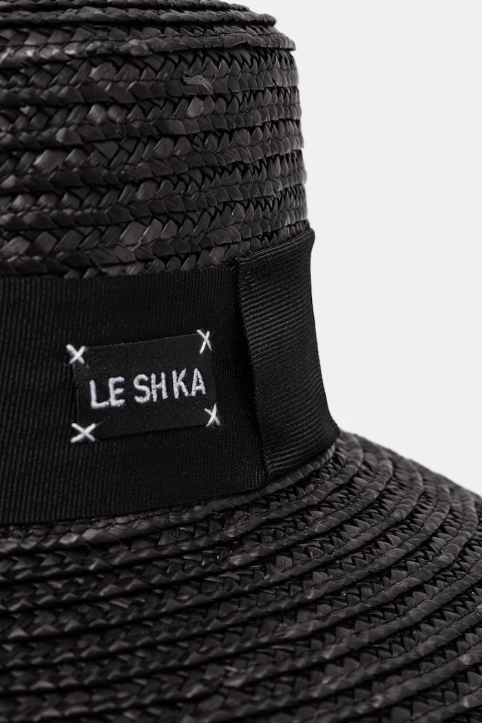 LE SH KA geniş siperli kadın şapka Black Straw Veil