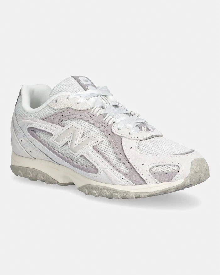 New Balance 204 kadın spor ayakkabı