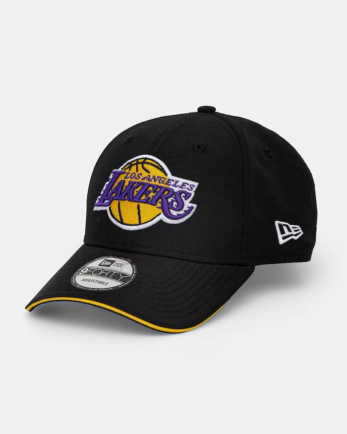 Шапка с козирка New Era MICROFIBRE 9FORTY®