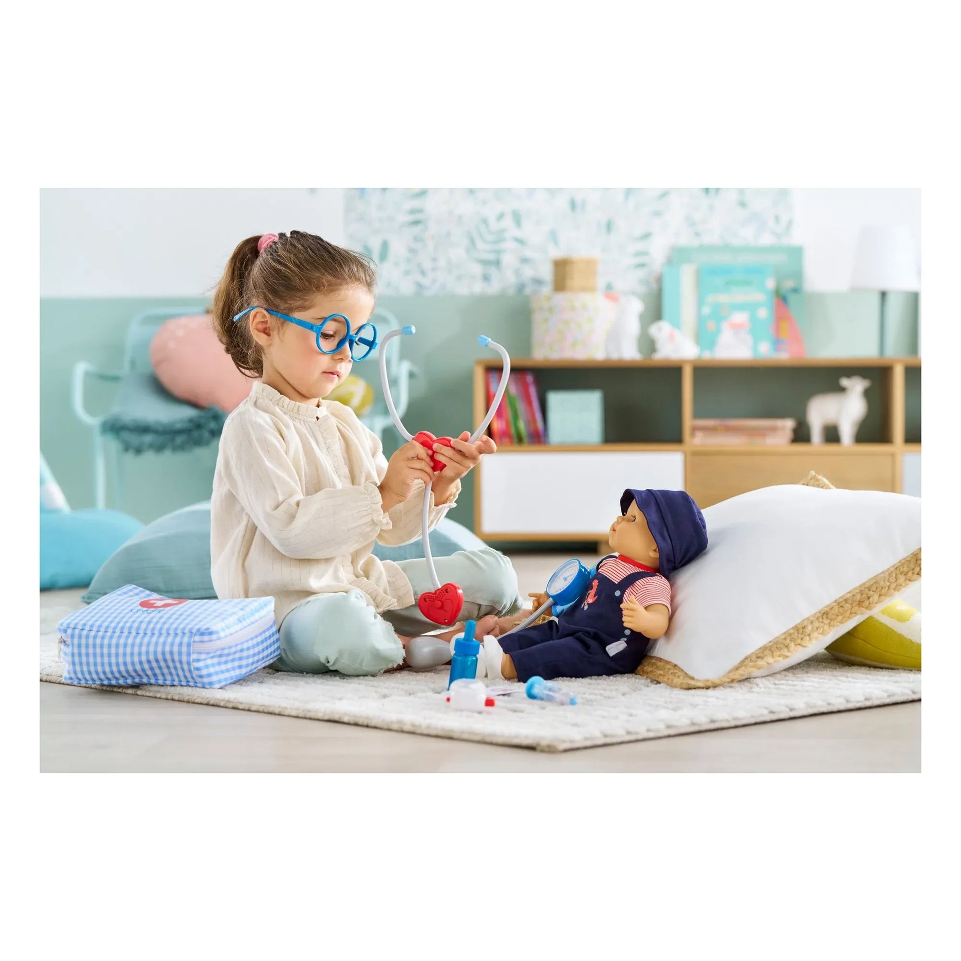 Corolle - Doctor's case and accessories for dolls 30 cm | Light blue