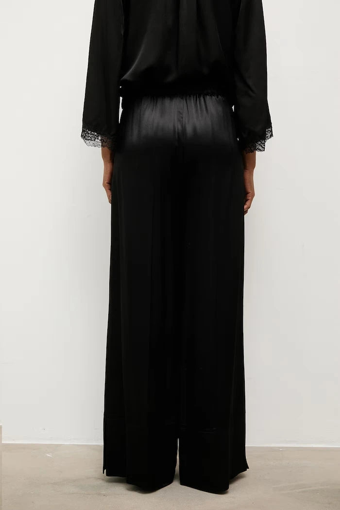 Панталон Answear.LAB from the Unscripted collection