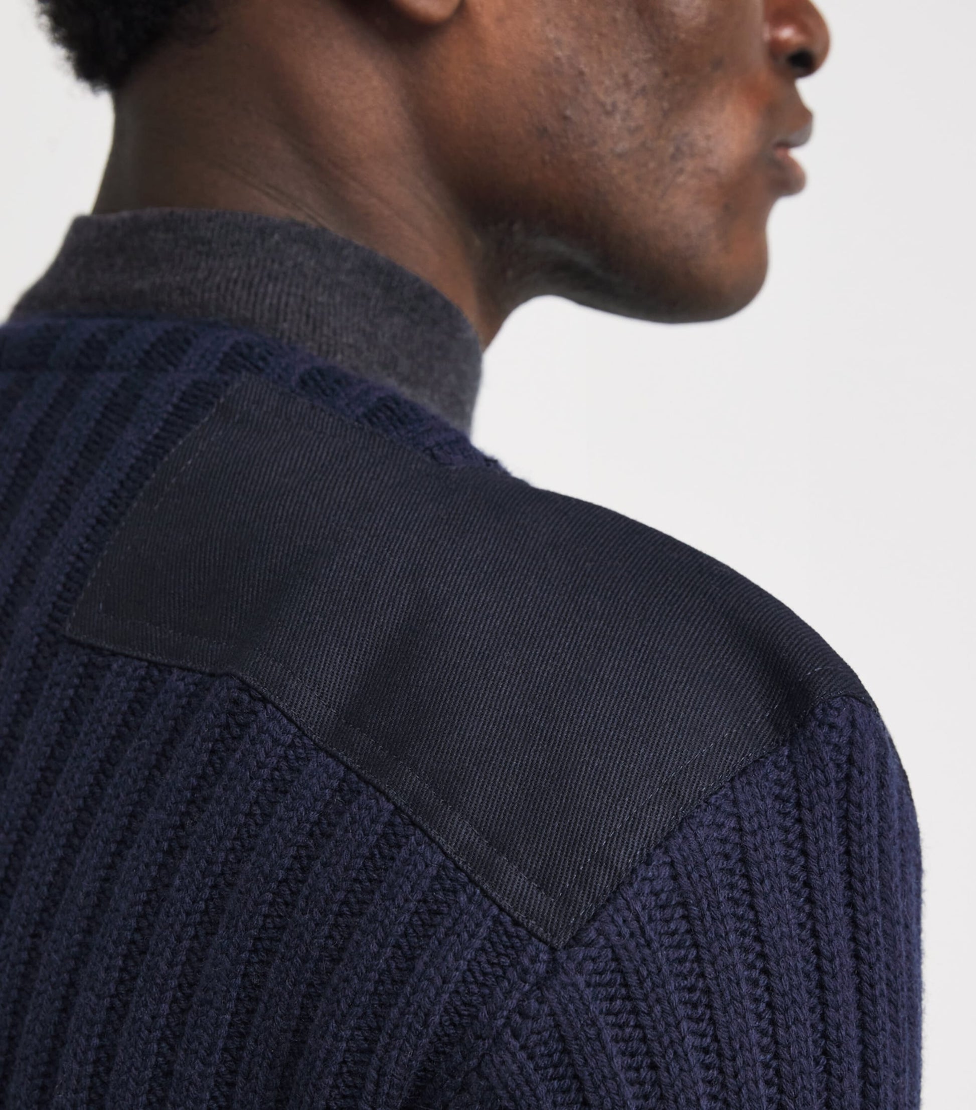 Navy Merino Wool-Cashmere 007 Sweater