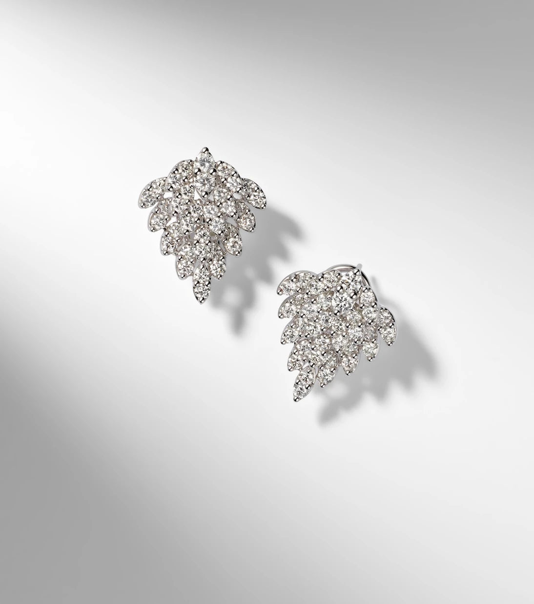 Anita Ko - Nowflake 18kt white gold earrings with diamonds