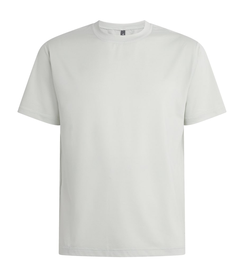 VUORI Grey Tradewind Performance 2.0 T-Shirt