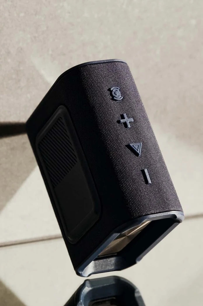 Безжичен високоговорител Sudio S2 Black