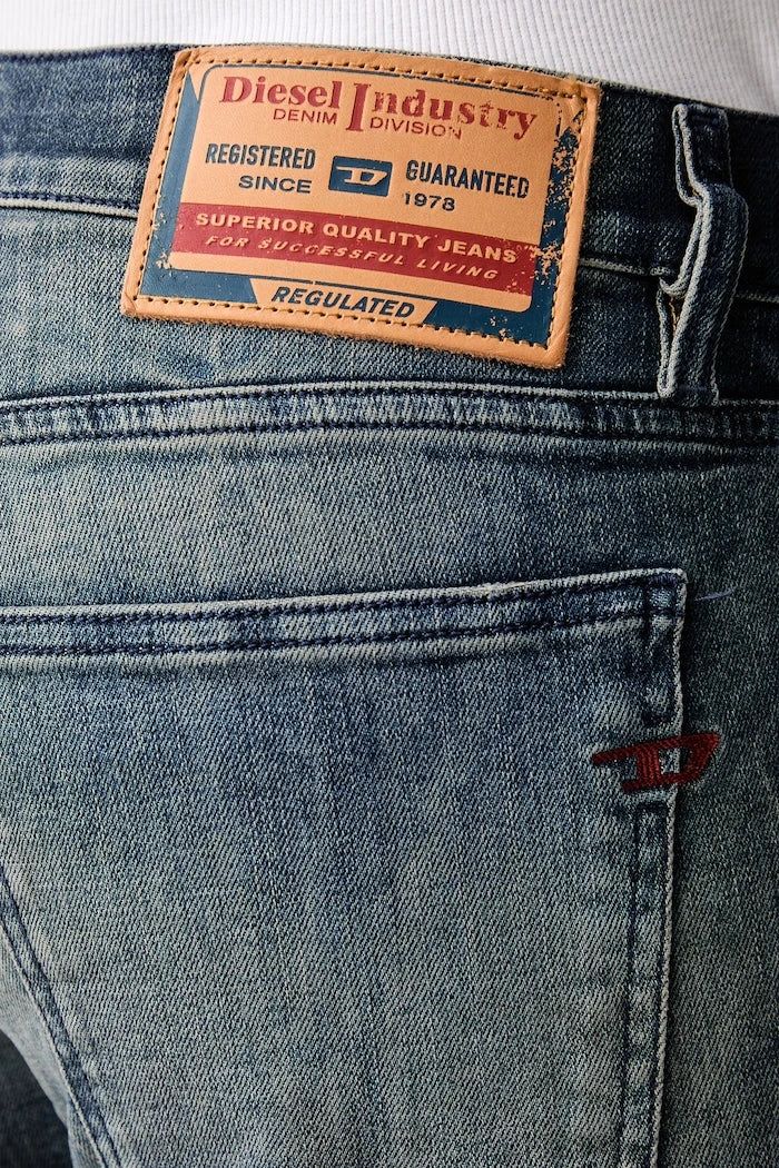 Diesel slim fit мужки дънки 2019 D-STRUKT L.32