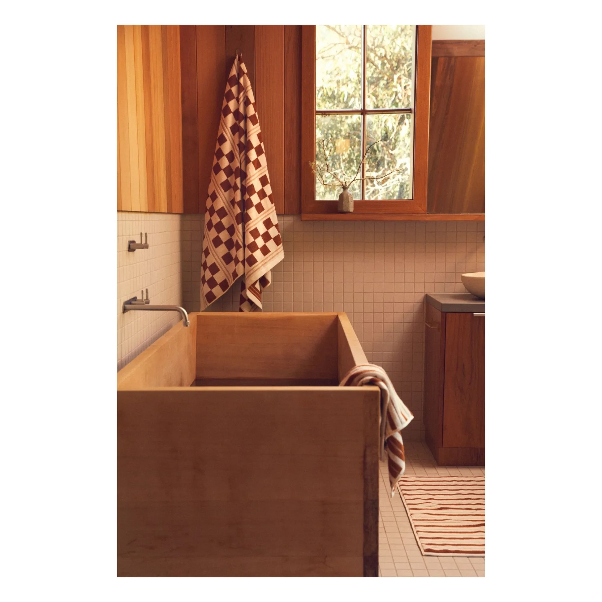 Baina - Echo bath mat | Terracotta