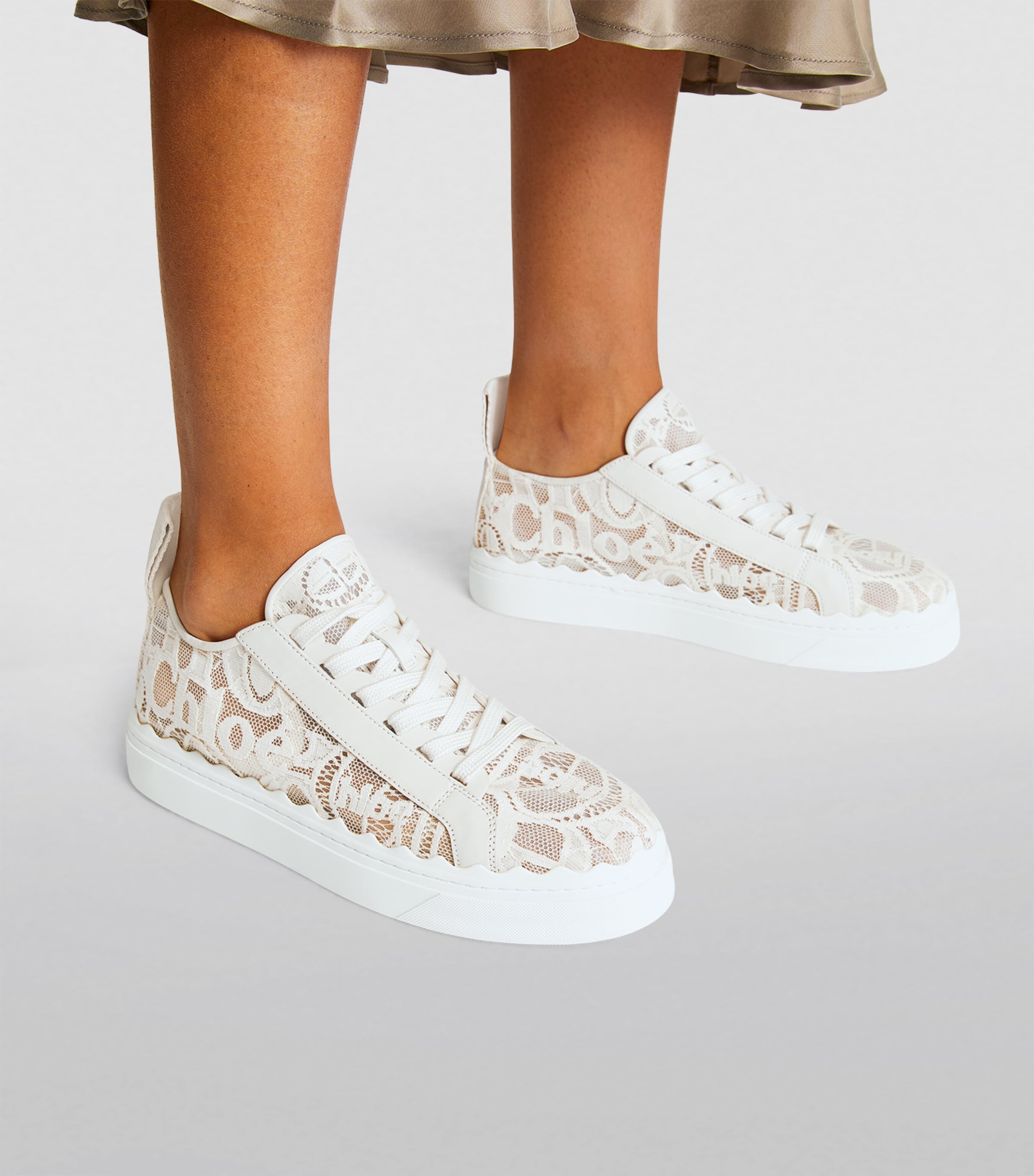 Chloé Beige Lace Lauren Sneakers