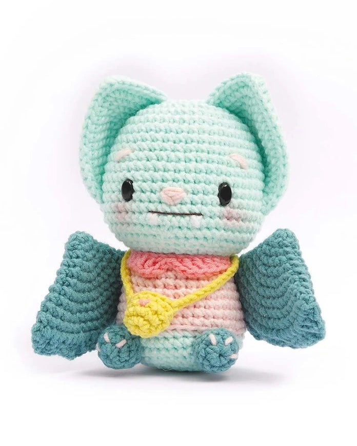 Комплект за плетене на една кука Graine Creative Kit AMigurami Chauve-Souris