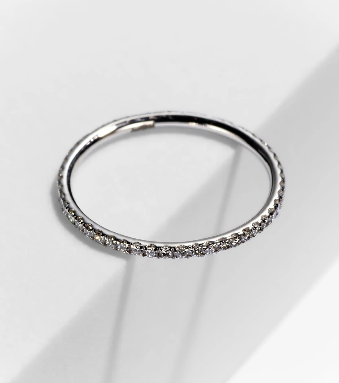 Ileana Makri - Thread Band 18kt gold ring with diamonds
