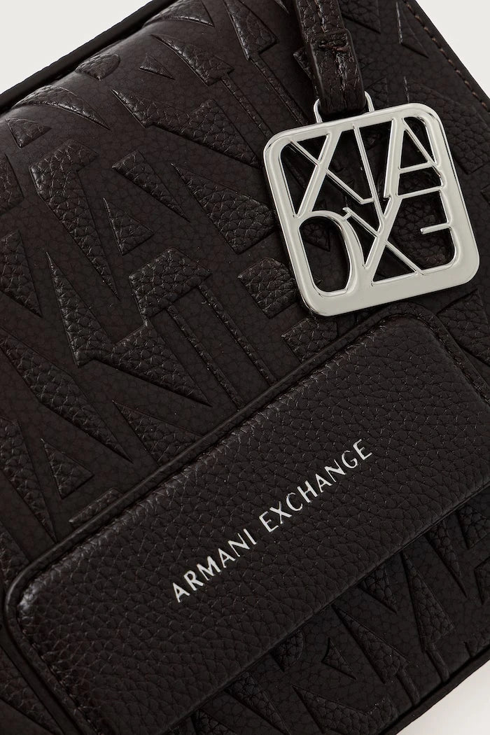 Armani Exchange kadın crossbody çanta