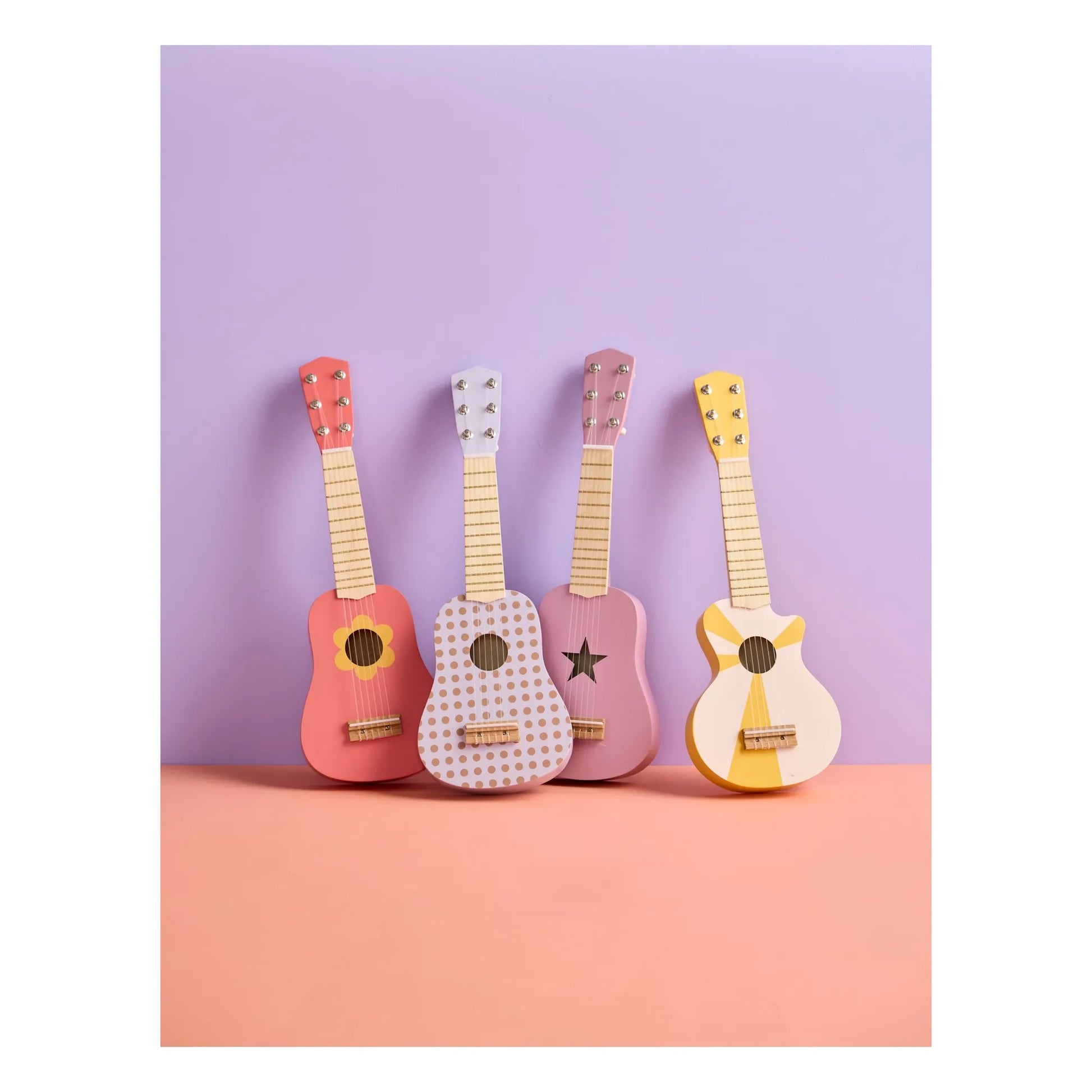Kid's Concept - Wooden guitar