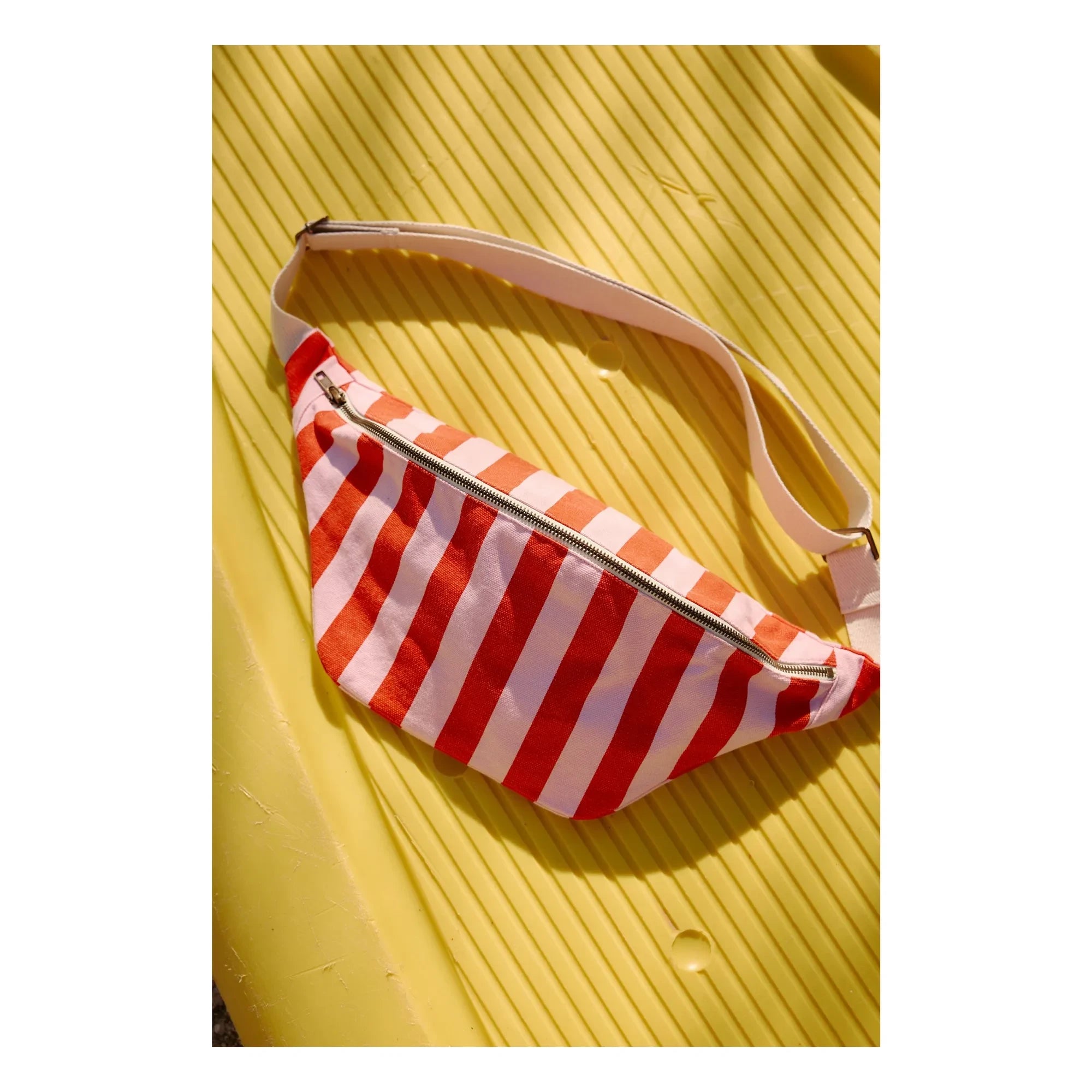 Rose in April - Striped fanny pack | Red