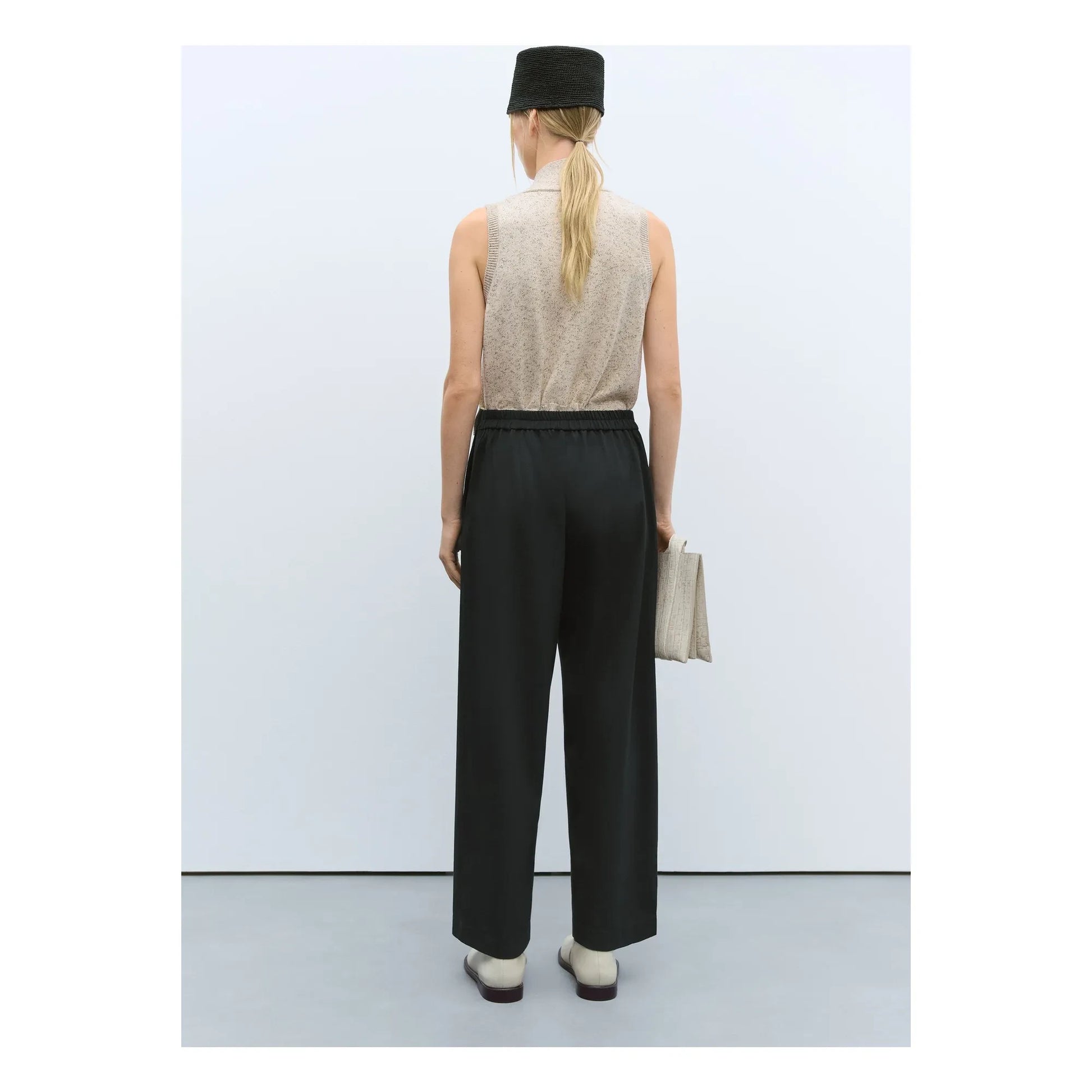 Cordera - New Tailoring Virgin Wool Trousers | Black