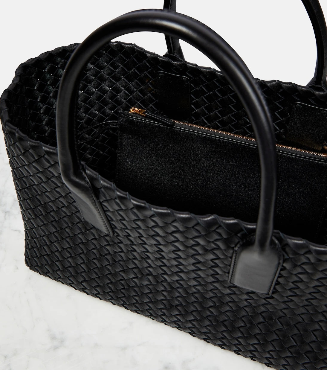 Bottega Veneta - Cabat Small leather tote bag