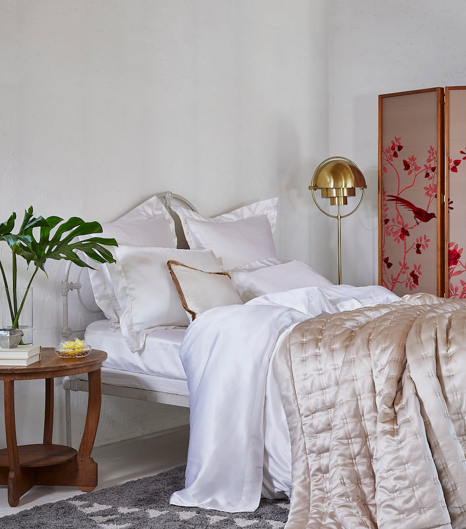 Silk Super King Windsor Bedspread (240cm x 240cm)