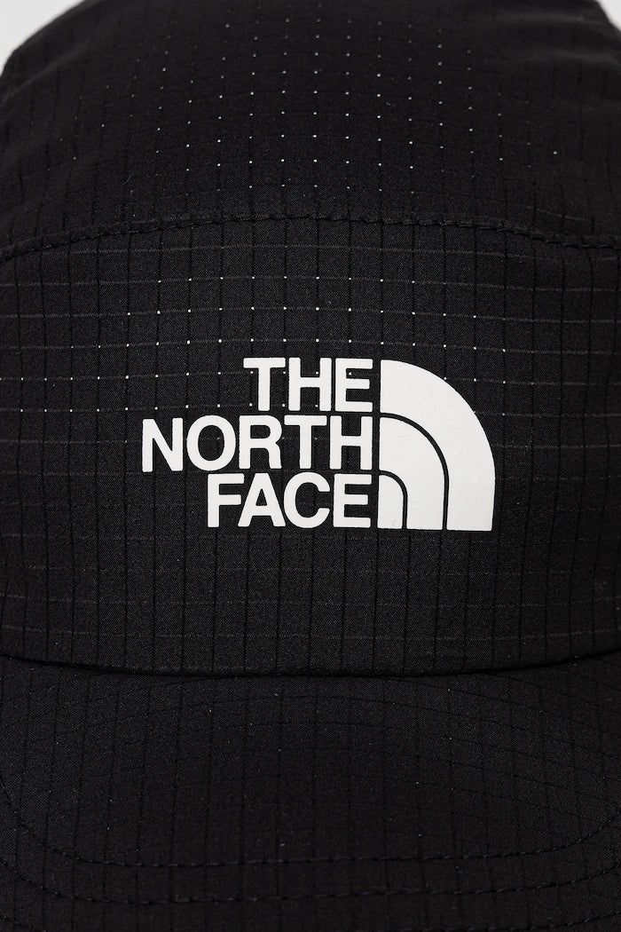 Шапка с козирка The North Face Summer Run