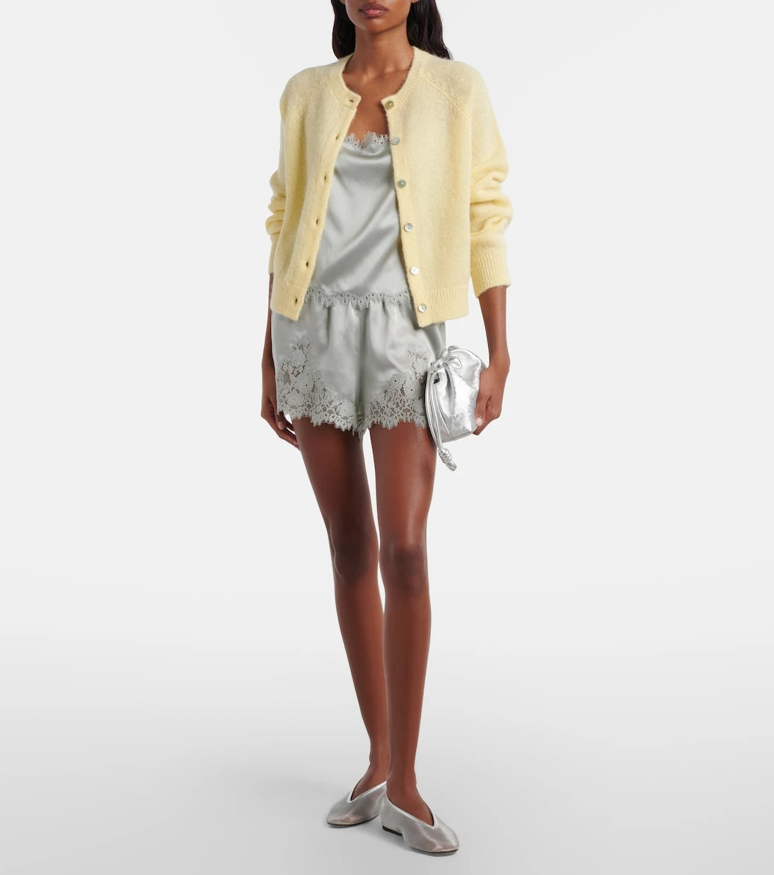 Dôen - Iona lace-trimmed silk shorts
