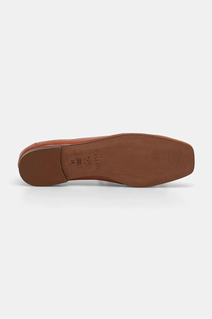 Pollini deri balerinler