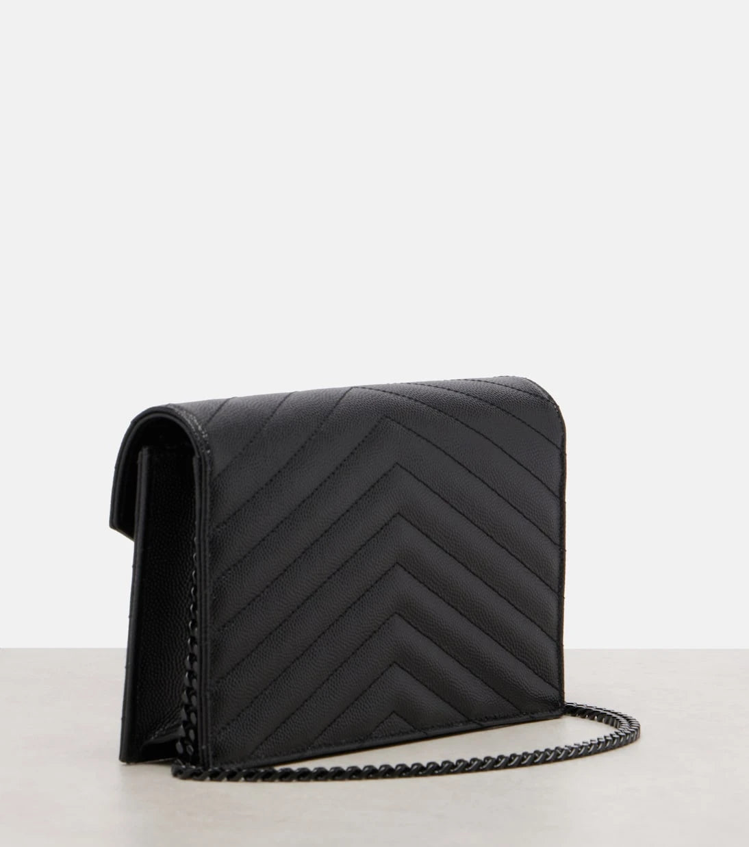 Saint Laurent - Cassandre Envelope Small leather wallet on chain