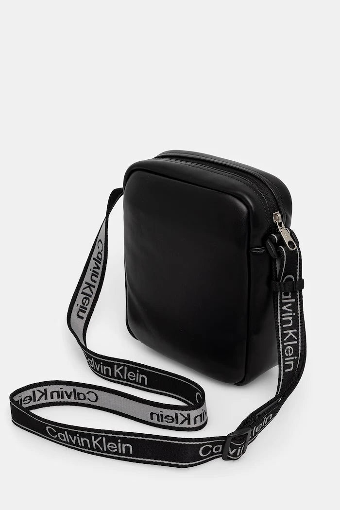 Calvin Klein Erkek Omuz Çantası