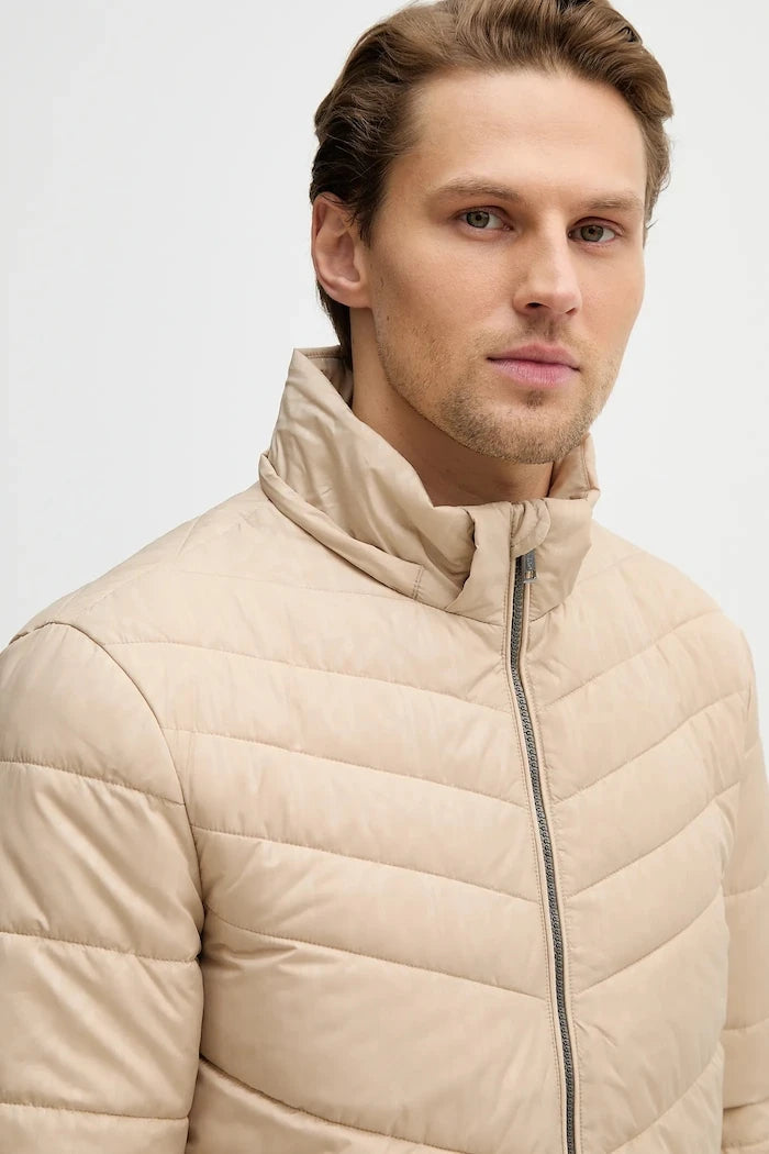 Guess Mont