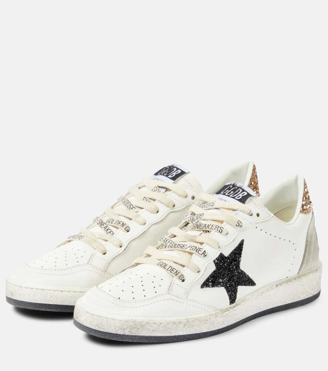 Golden Goose - حذاء سنيكرز Ball Star من الجلد اللامع