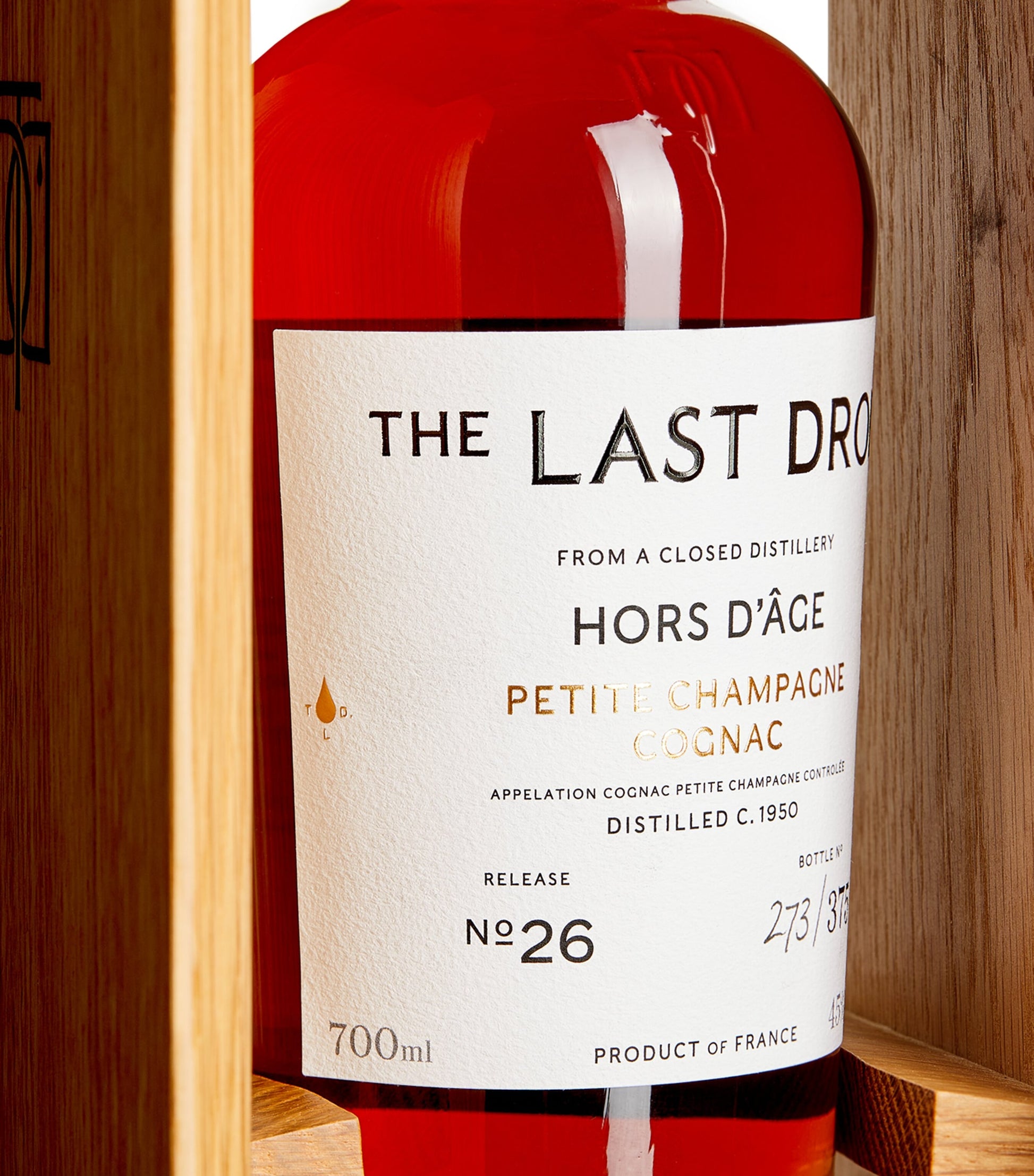 The Last Drop Distillers Hors d'Age Petite Champagne Cognac (70cl) – Cognac, France