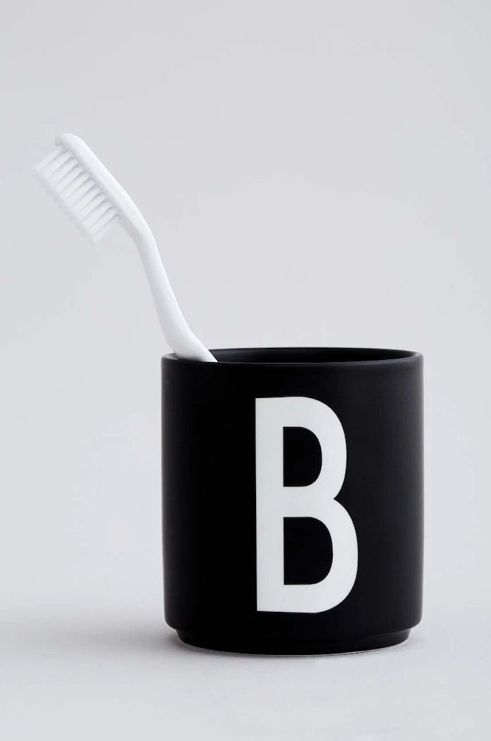 Чаша Design Letters Personal 250 ml
