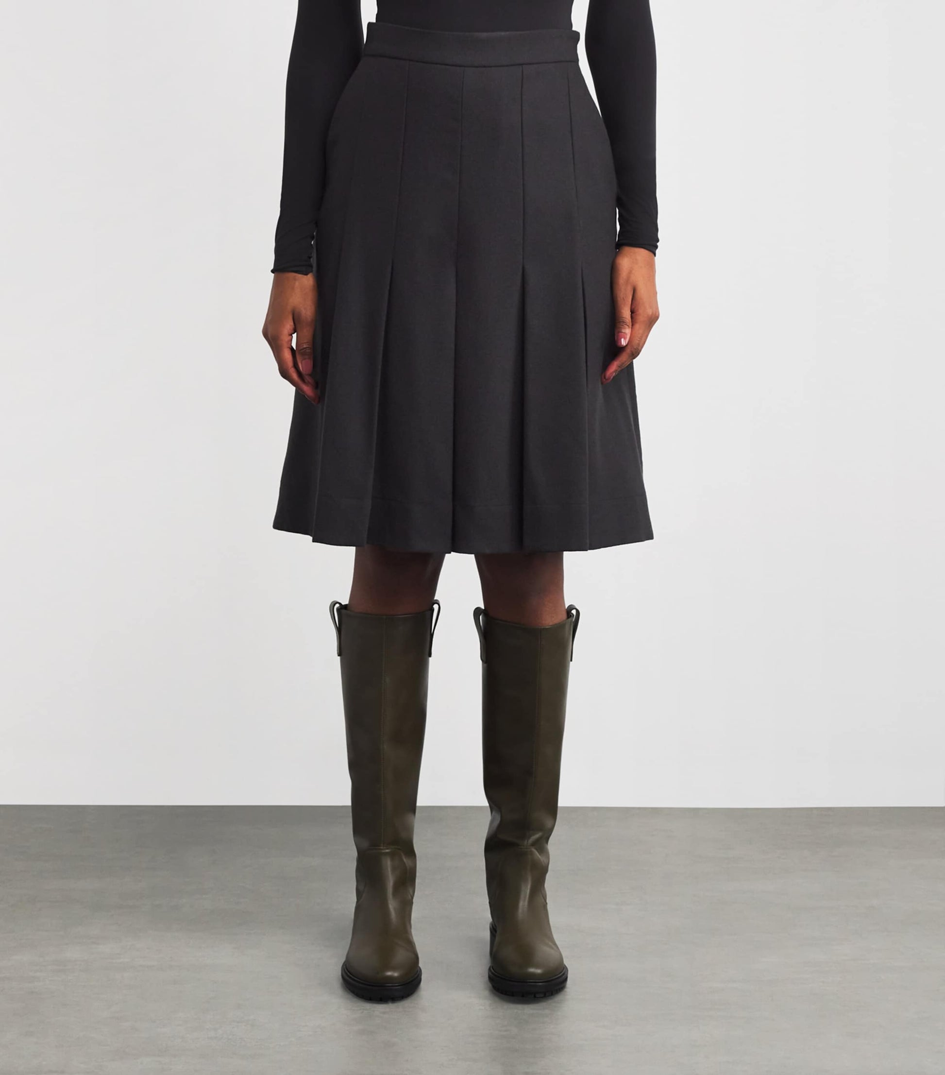 Virgin Wool-Blend Yanis Shorts