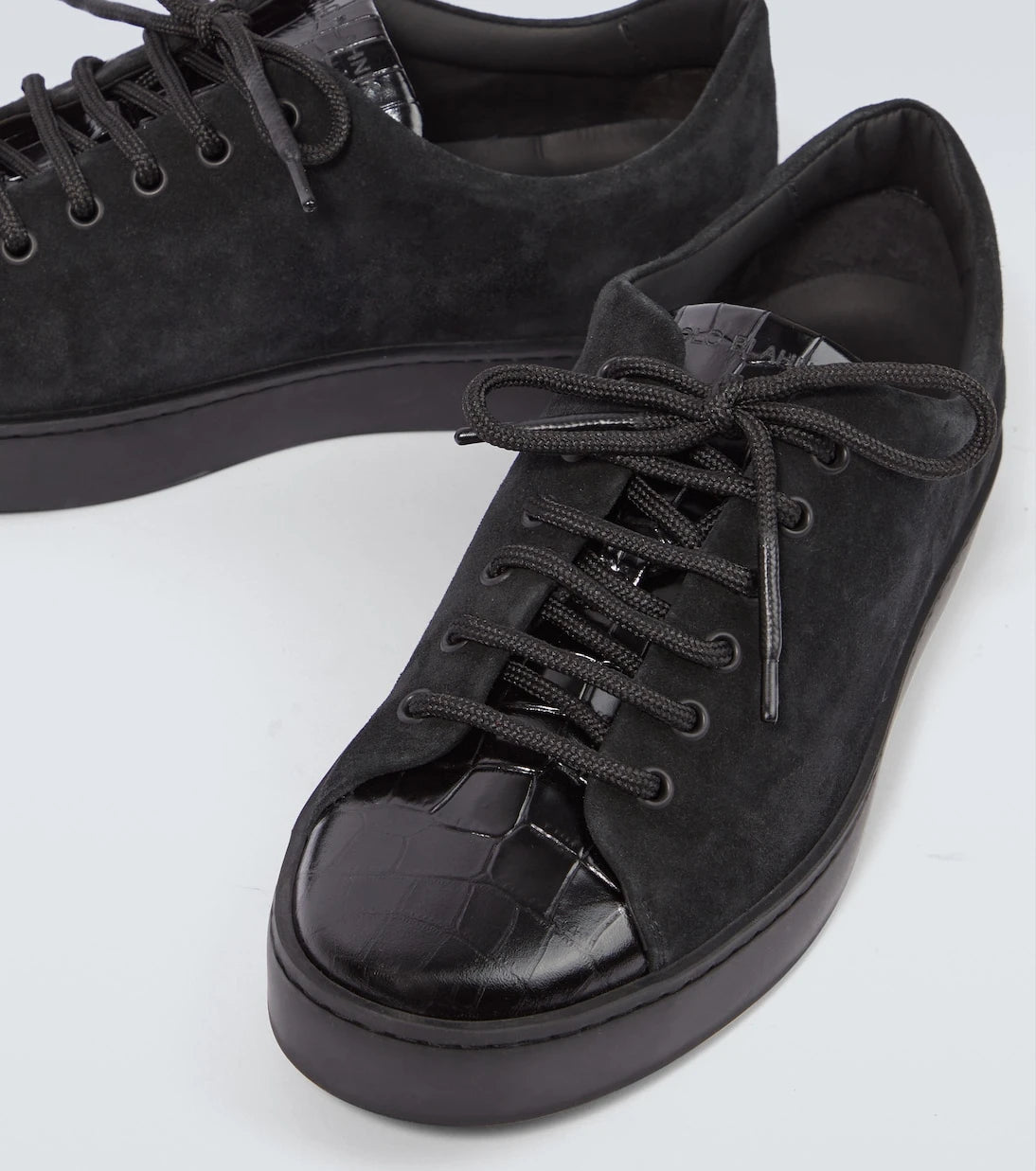 Manolo Blahnik - Semanado leather sneakers