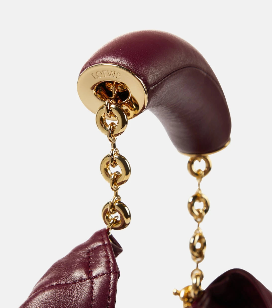Loewe - حقيبة كتف Squeeze متوسطة من الجلد