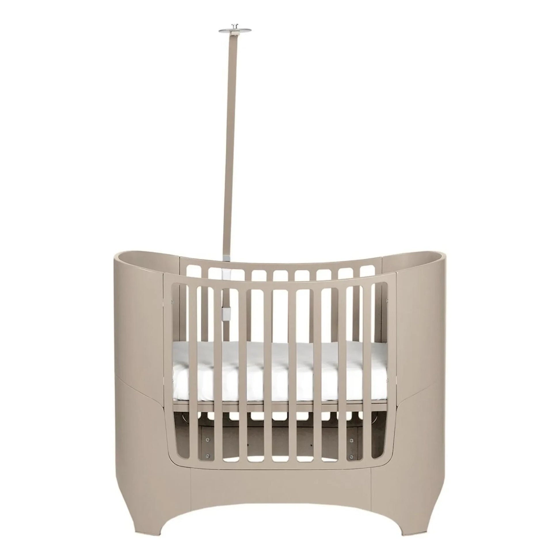 Leander - Classic bed arrow | Capuccino