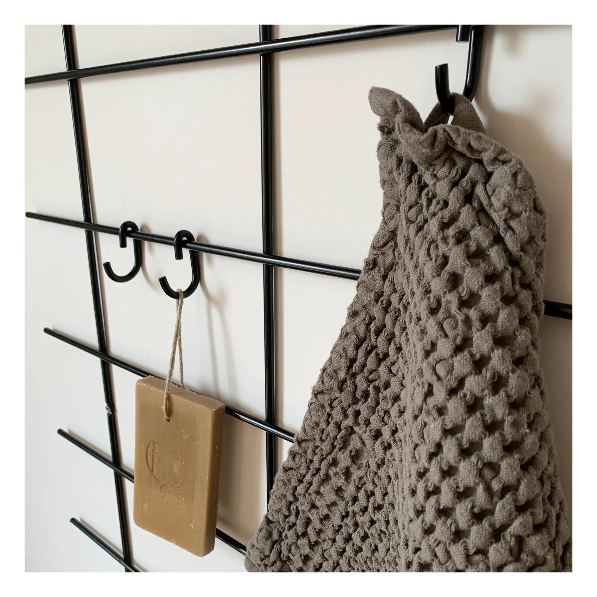 Gassien - Set of 3 Wall Hooks | Black