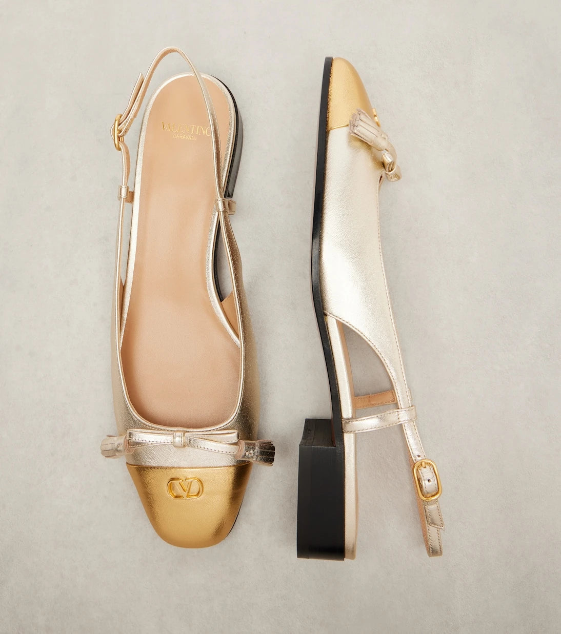 Valentino Garavani - Valet Du Roi leather slingback flats