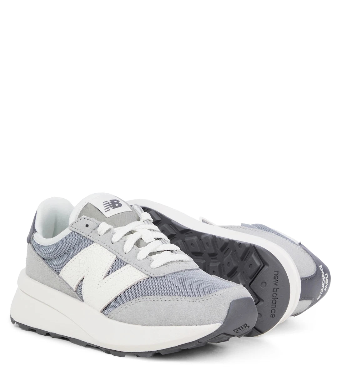 New Balance Kids - حذاء رياضي 370 جونيور مزين بالجلد السويدي