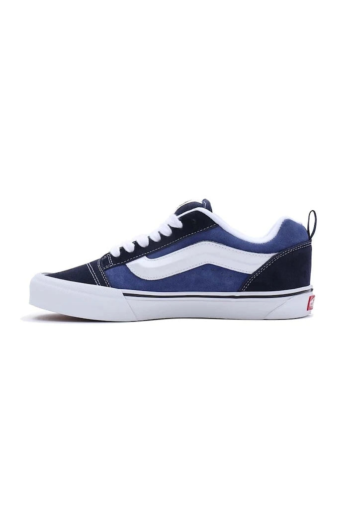 Велурени кецове Vans Knu Skool