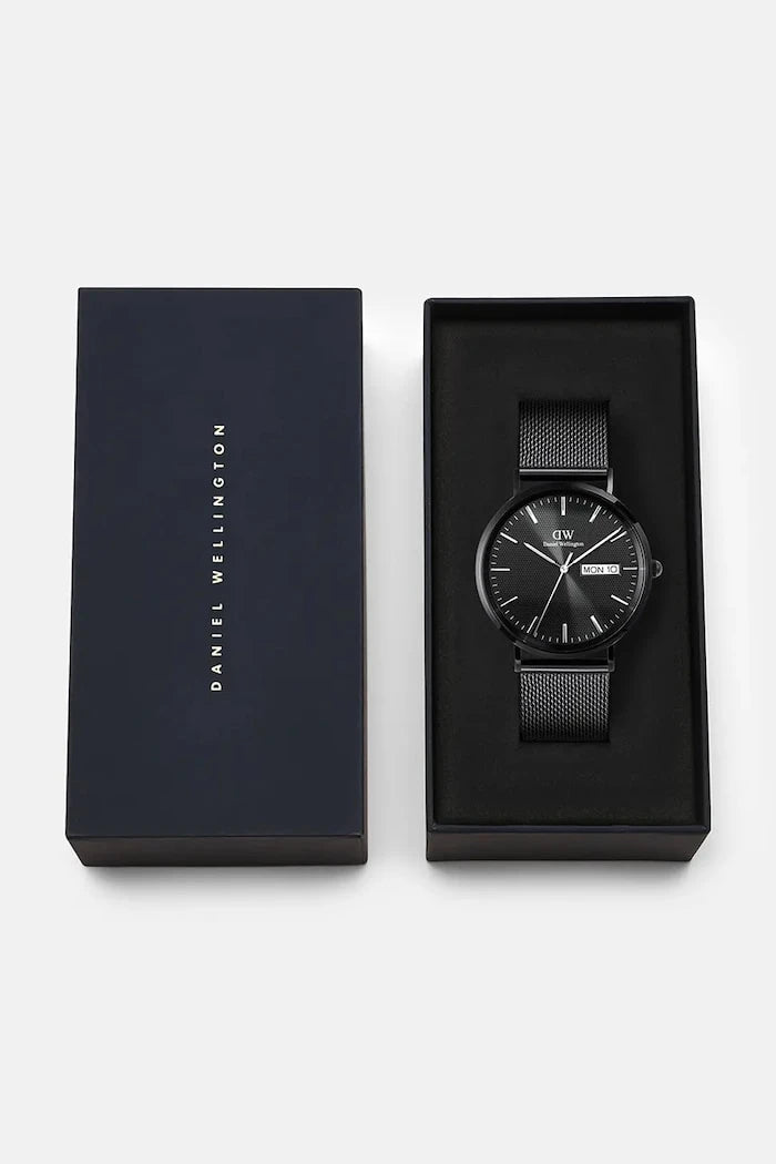 Часовник Daniel Wellington