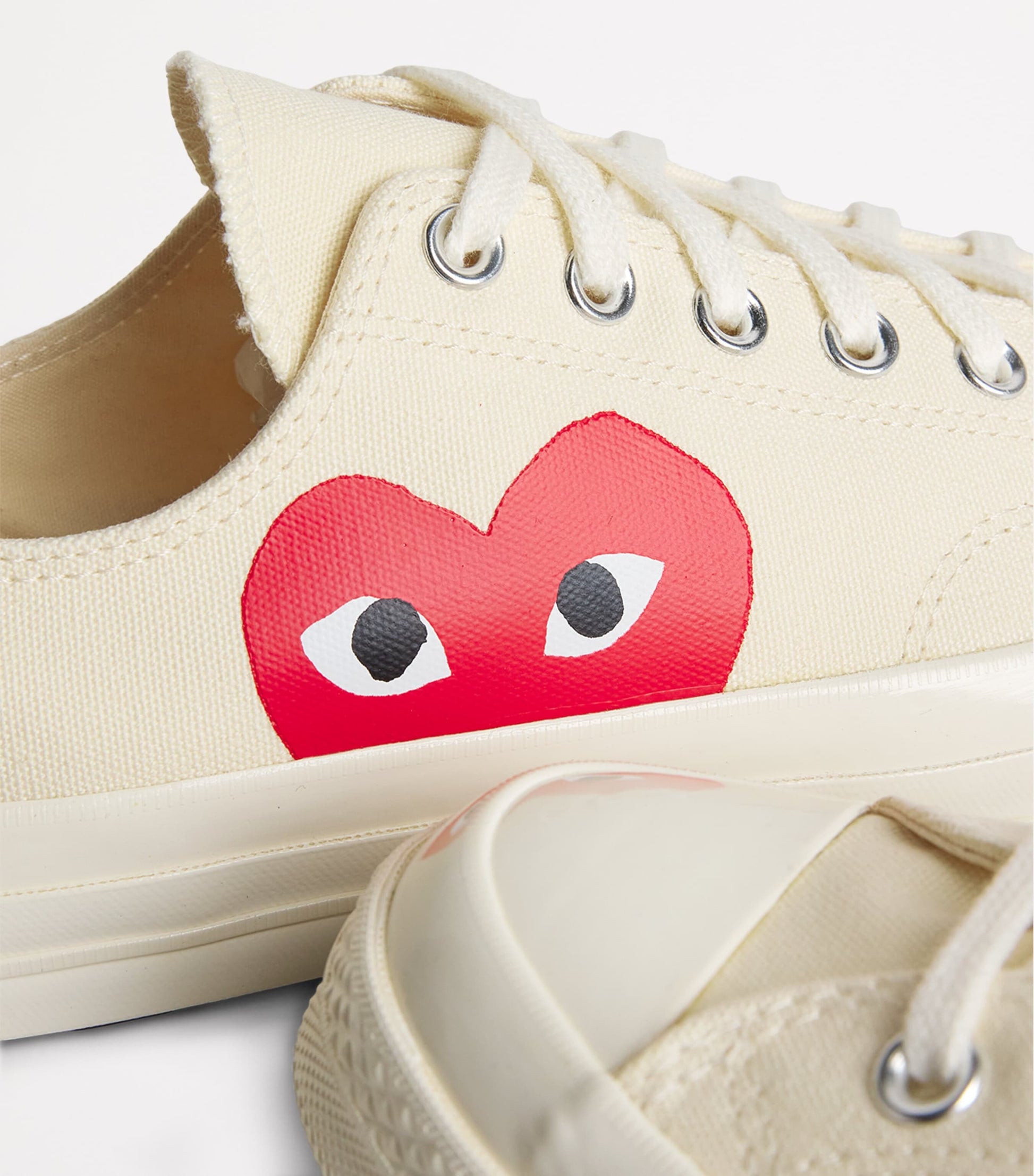 Comme Des Garçons Play x Converse Heart Chuck Taylor All Star '70 Low-Top Sneakers