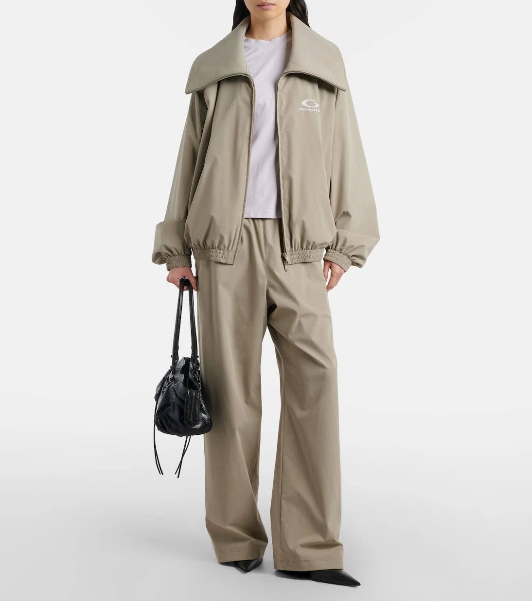 Balenciaga - سترة بشعار الماركة